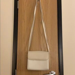Vintage 1989 Salvatore Ferragamo white purse